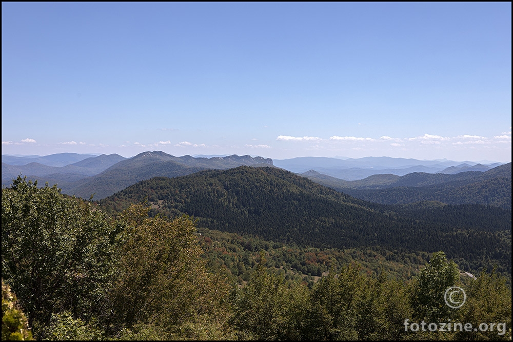 Pogled ....