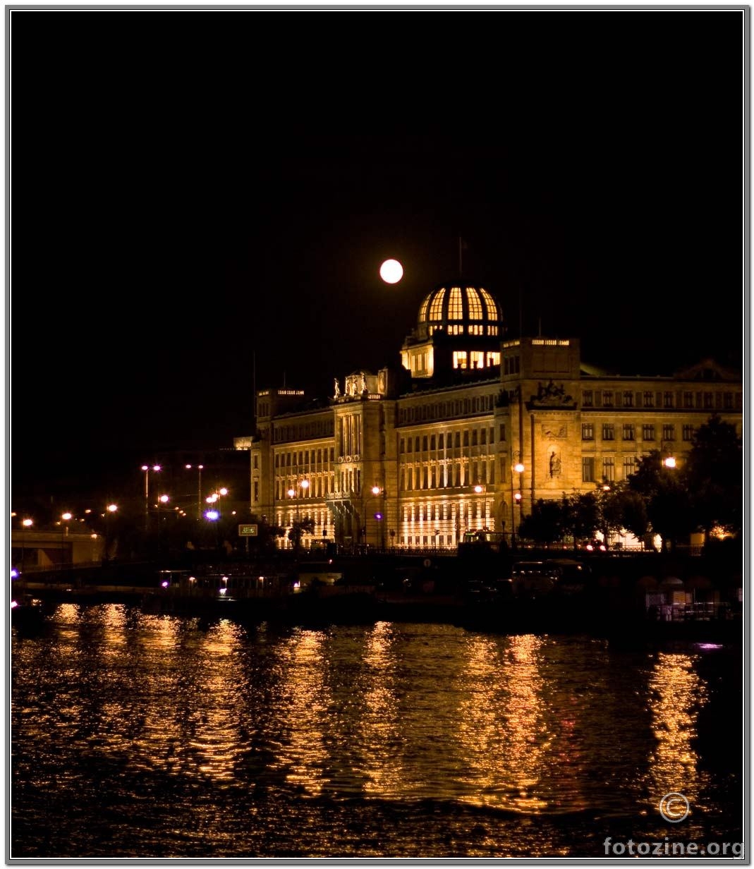 Noćna Prag