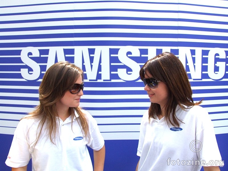 Samsung girls