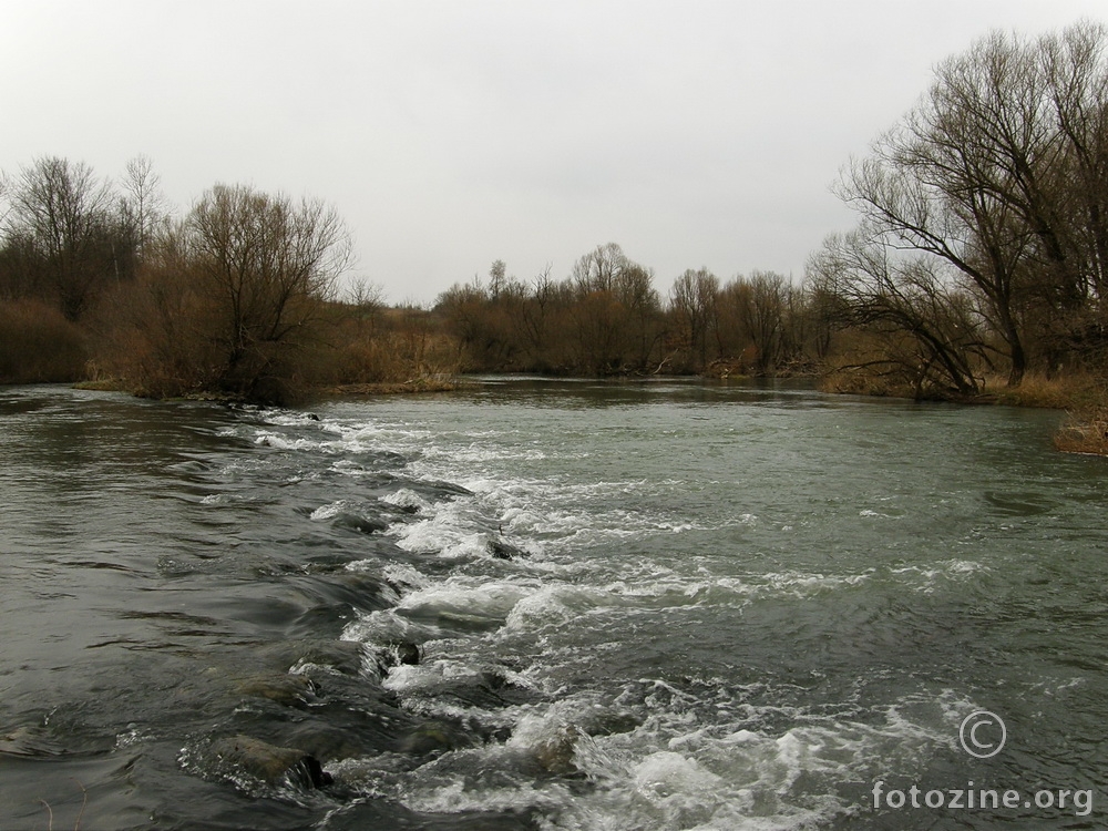 Sivi dan rijeke Gline