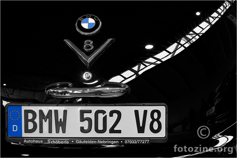 BMW V8