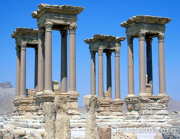 Anticki stubovi u Palmiri