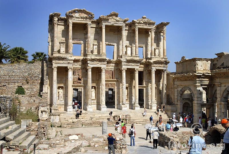 Efeška Biblioteka