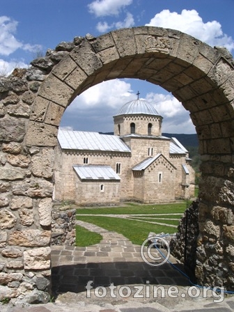 Manastir Gradac 2