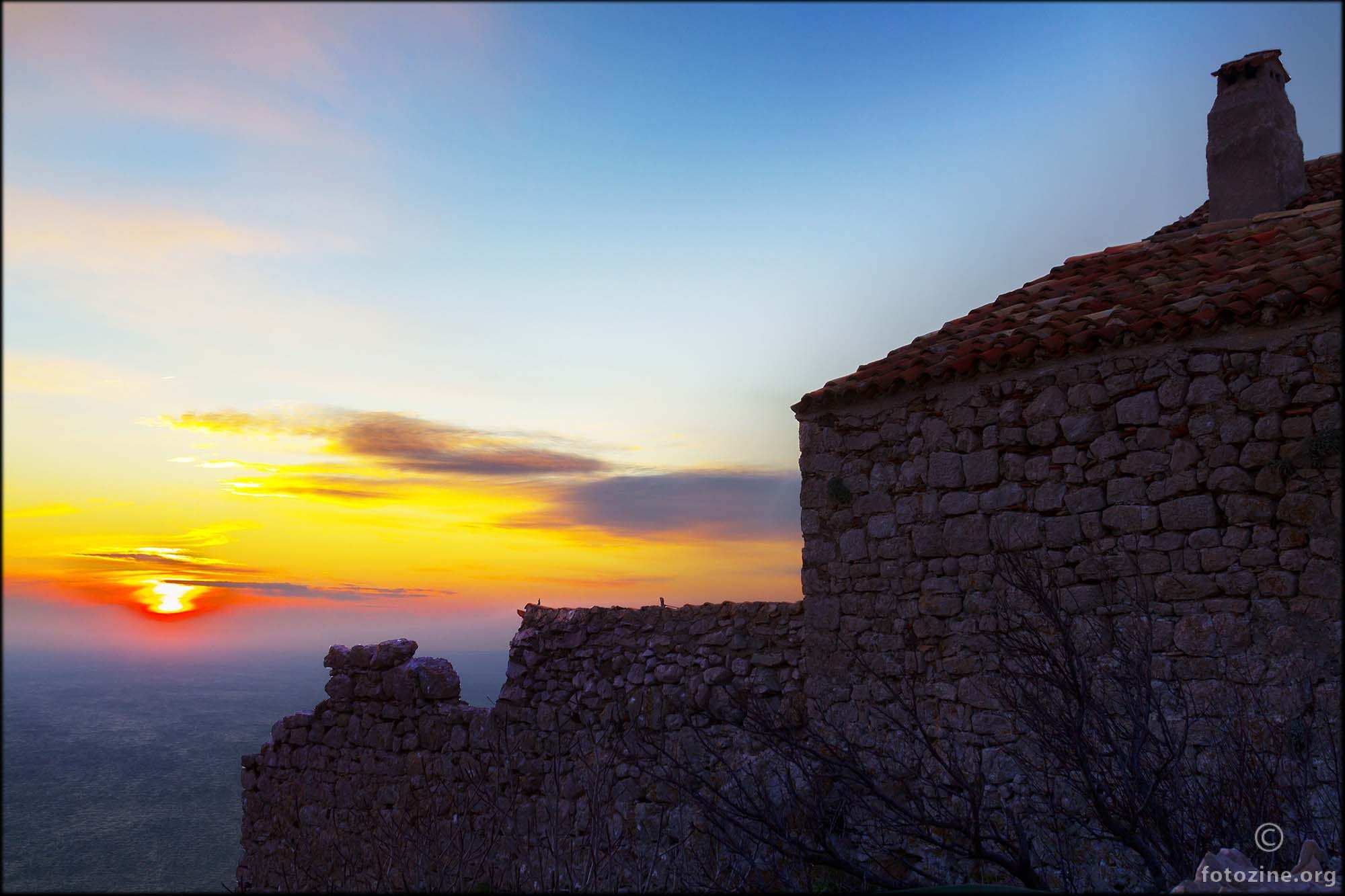 Burni zalazak sunca na Lubenicama, Cres