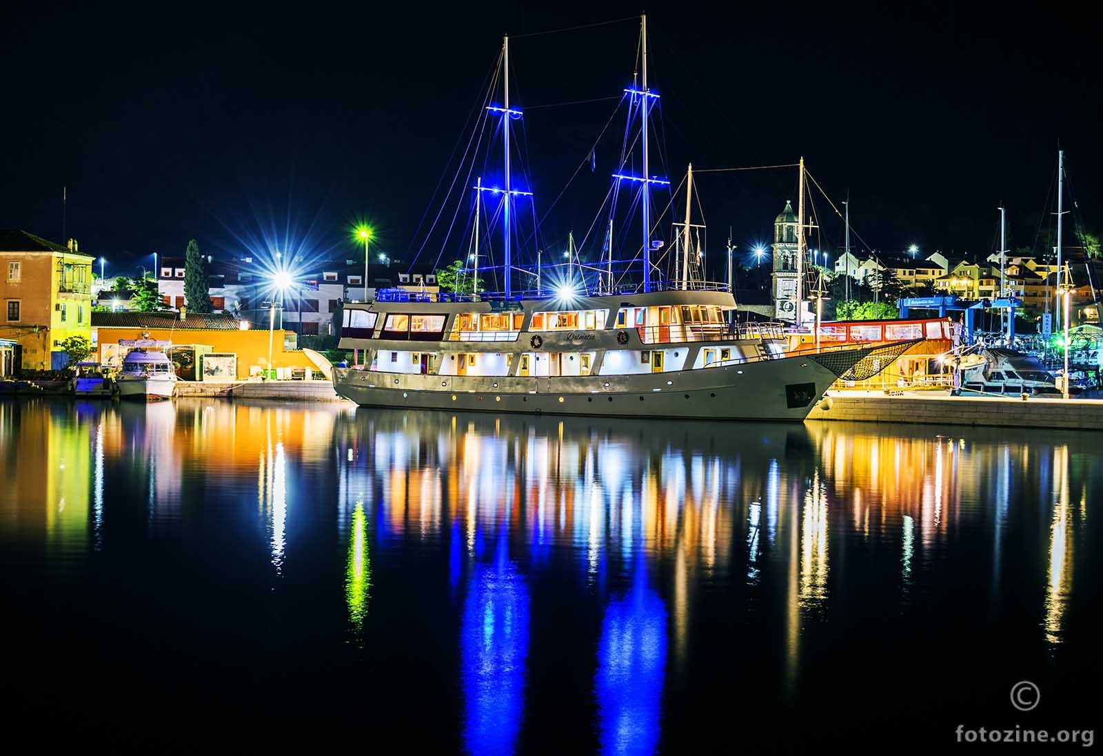 Dalmatia cruiser u Creskoj luci... 