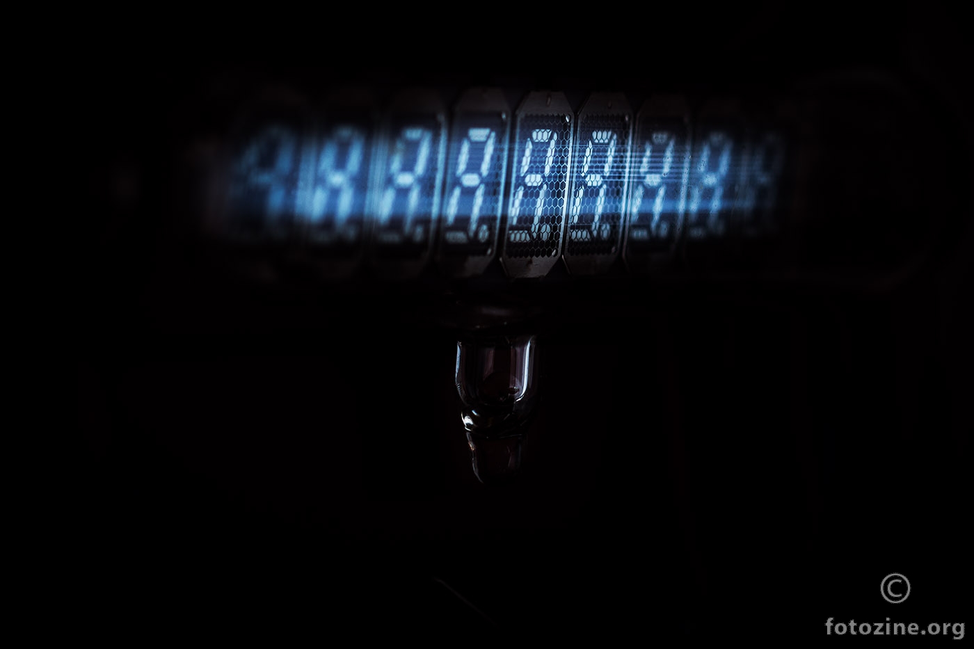 Display staroga Silver Reed digitrona.