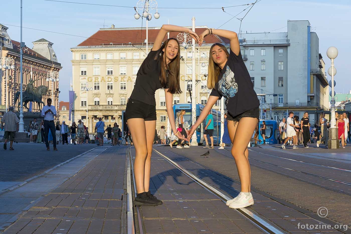 Duša Zagreba uvijek je mlada, ona je njegova najveća nada!