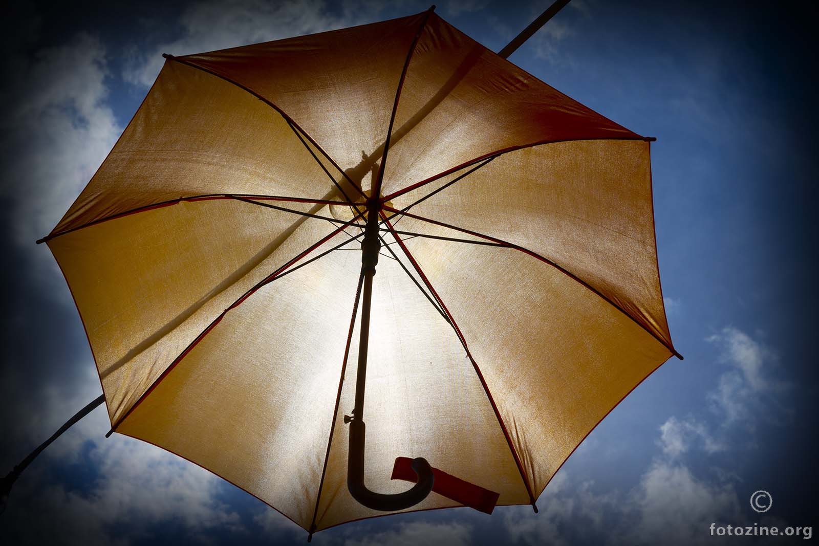 The hanging umbrella...