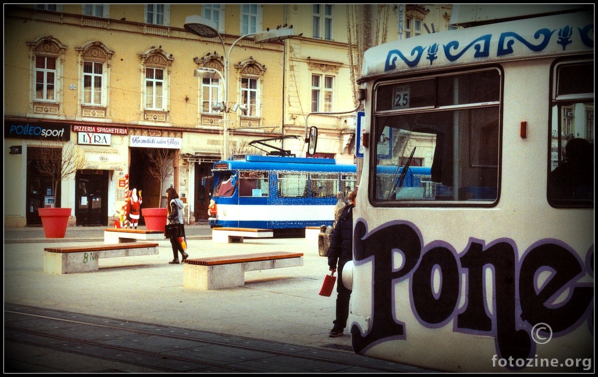 Između tramvaja