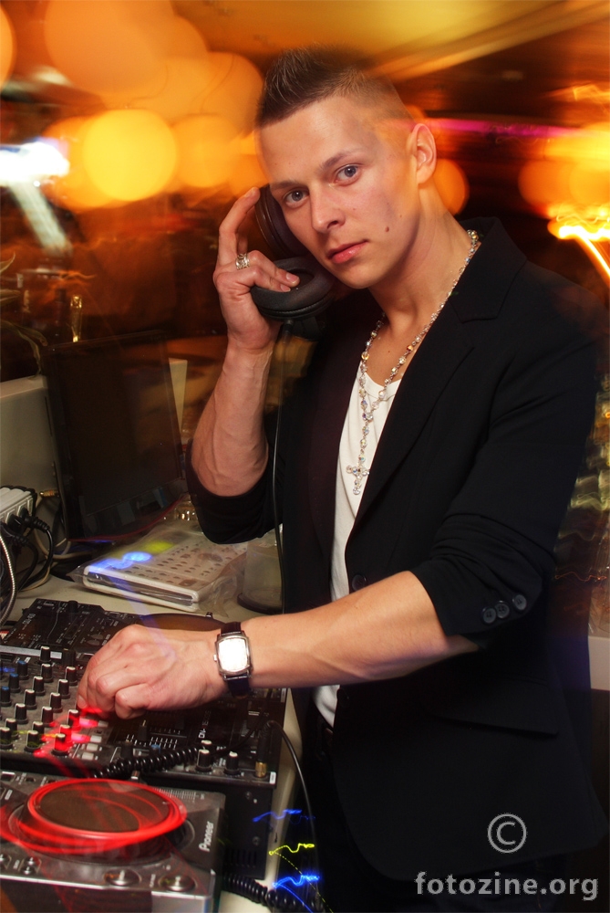 DJ Alex Kind