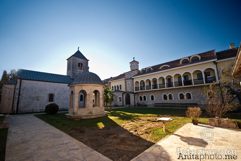 Manastir Zdrebaonik