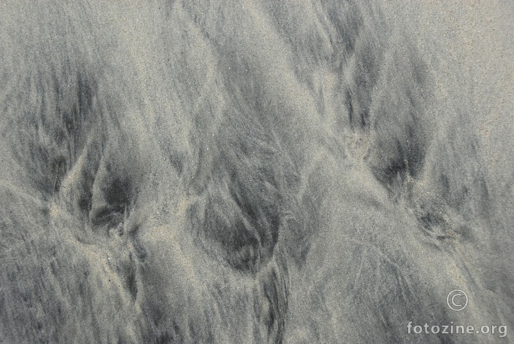 Motivi u pijesku 1. Tehnika: valovi arktičkog oceana po pješčanoj plaži