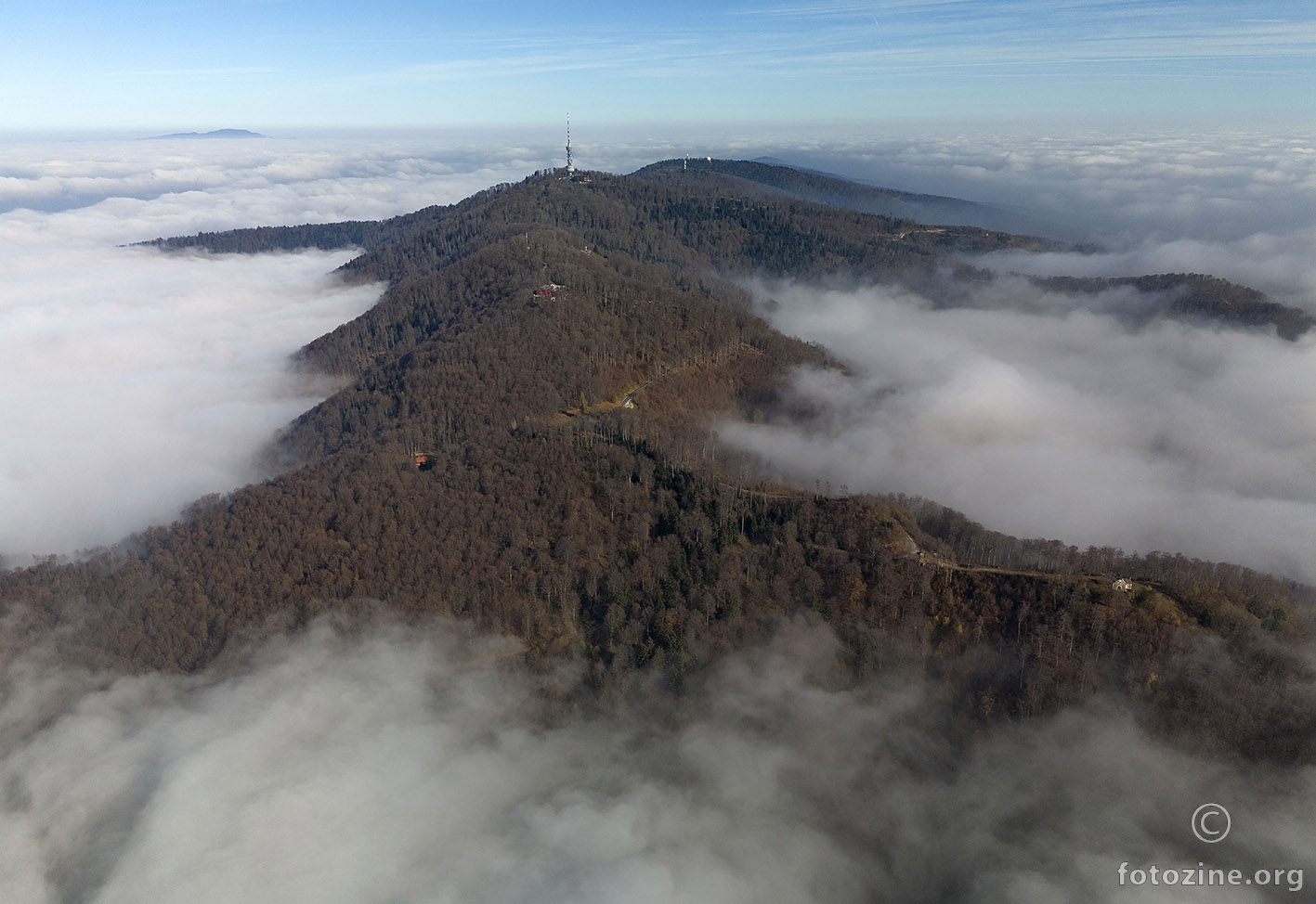 Medvednica iznad oblaka