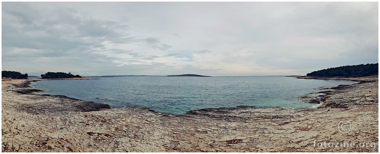 o, zagrli me sad, jako, najbolje sto znas