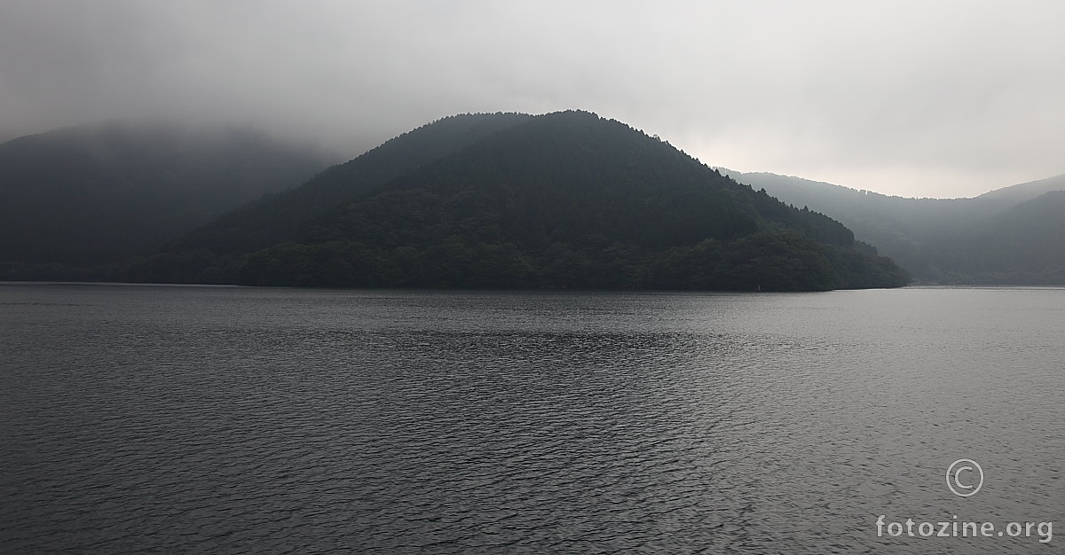 Jezero Hakone