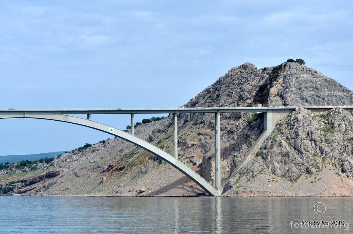 otok-nosač mosta