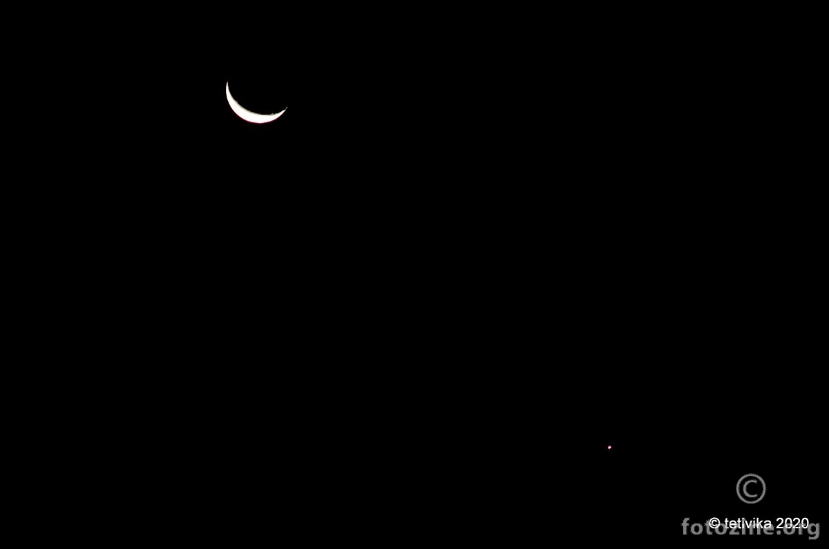 Luna blizu Venere