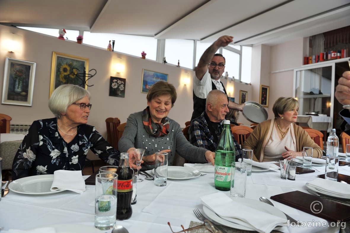 slavili smo na ručku