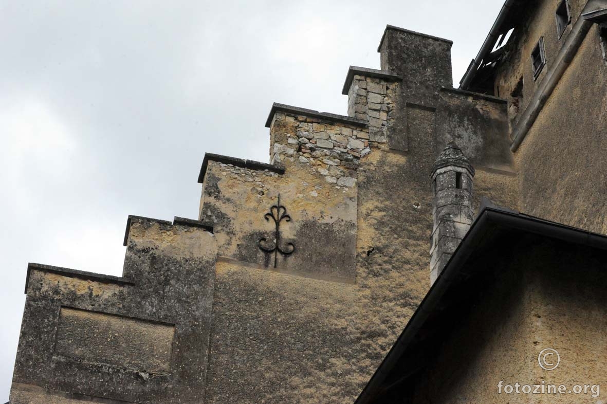 srednjevjekovni dvorac Ostrožac