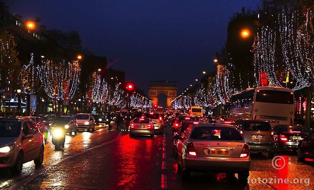 Champs Elysees veceras
