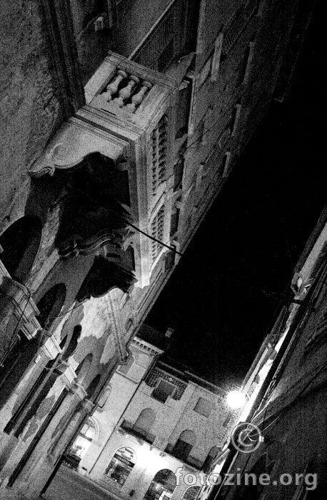 forum balcony