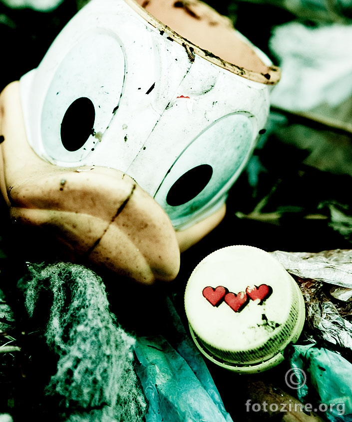 trash photography