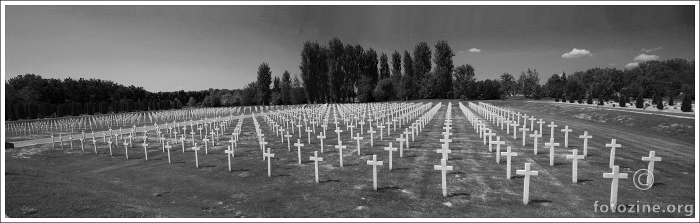 Memorijalno groblje žrtvama Domovniskog rata - Vukovar