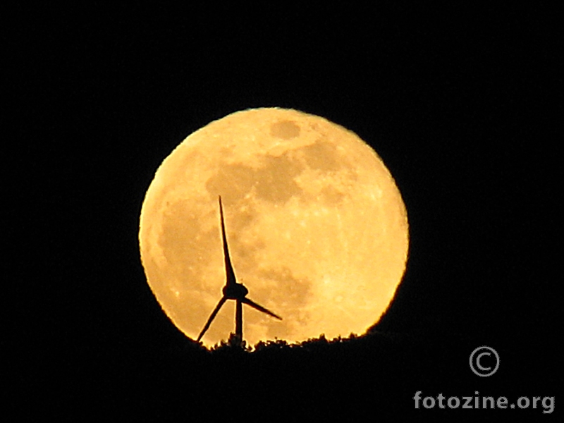full moon
