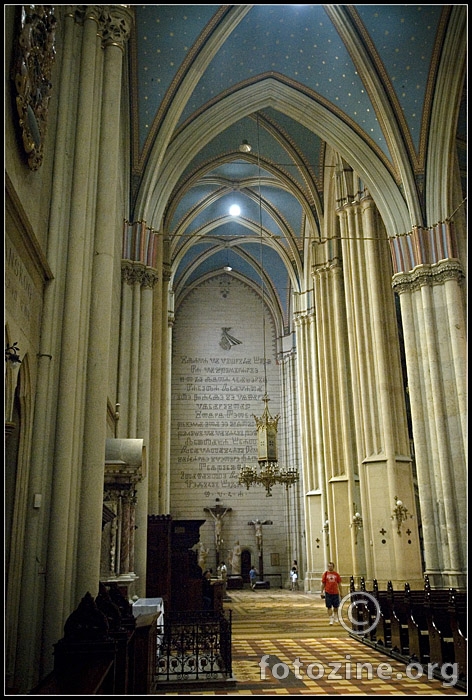 Katedrala-unutrašnjost