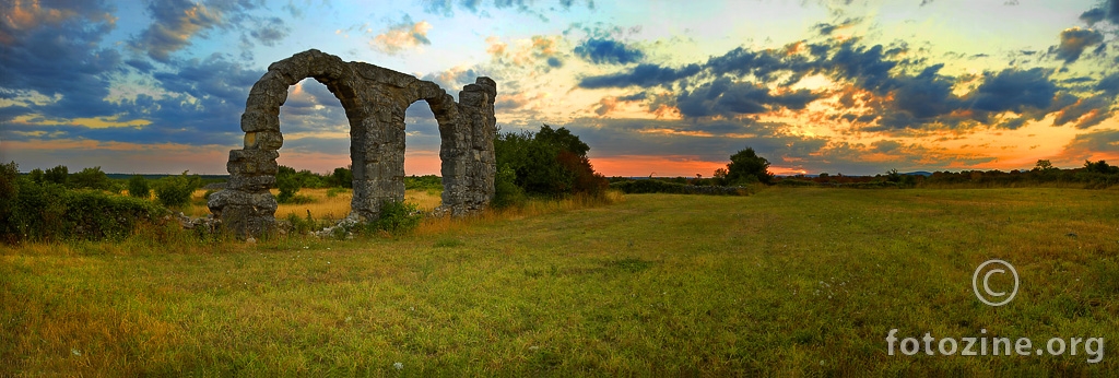 Burnum pano