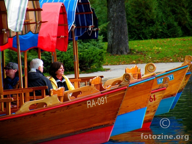 Little wooden Bled boats