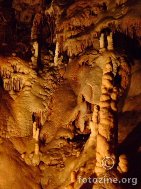 La Grotte De Dargilan 3