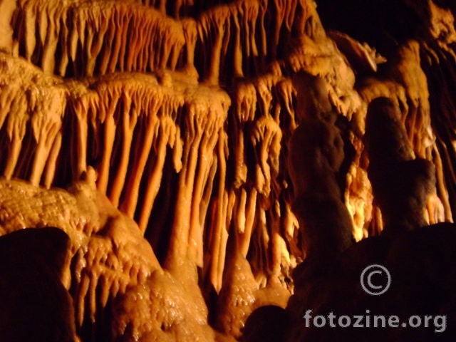 La Grotte De Dargilan 7
