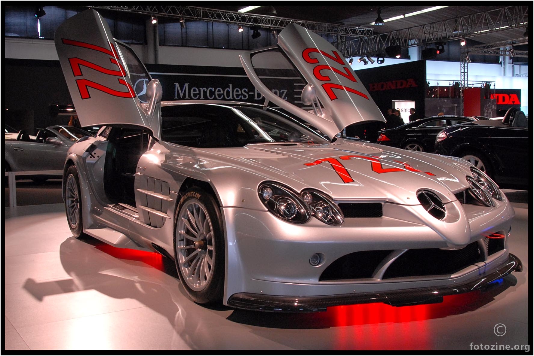 Mercedes-Benz 722...