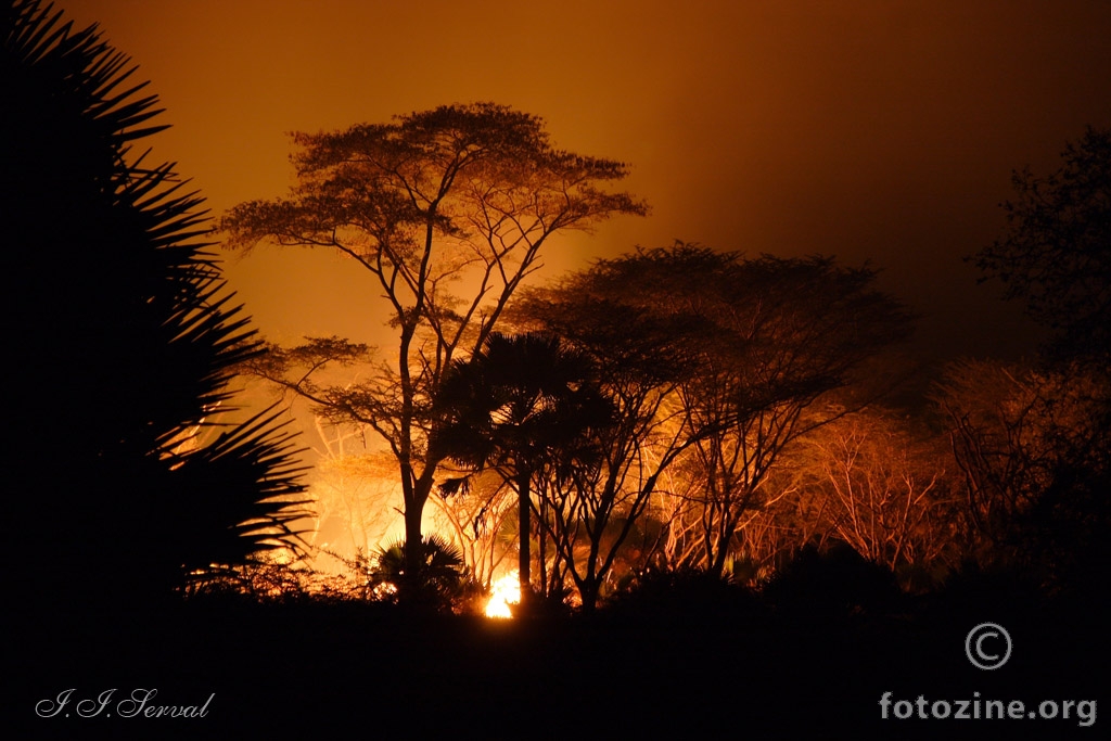 Tanzania - nocne vatre