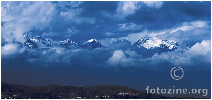 Alpe u oblacima