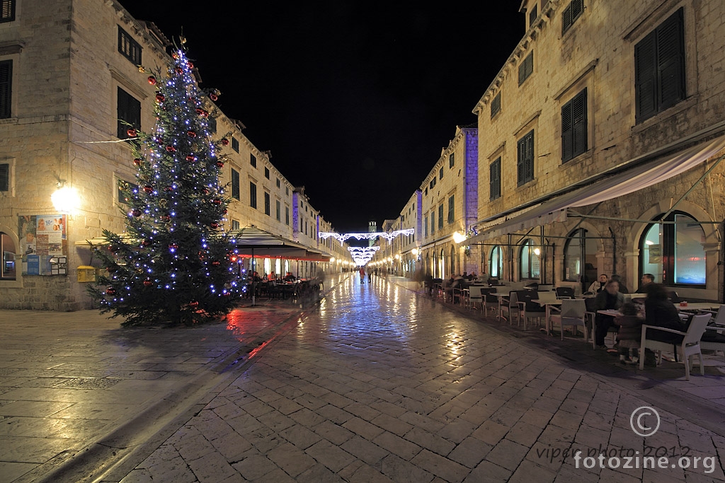 okićeni grad 1