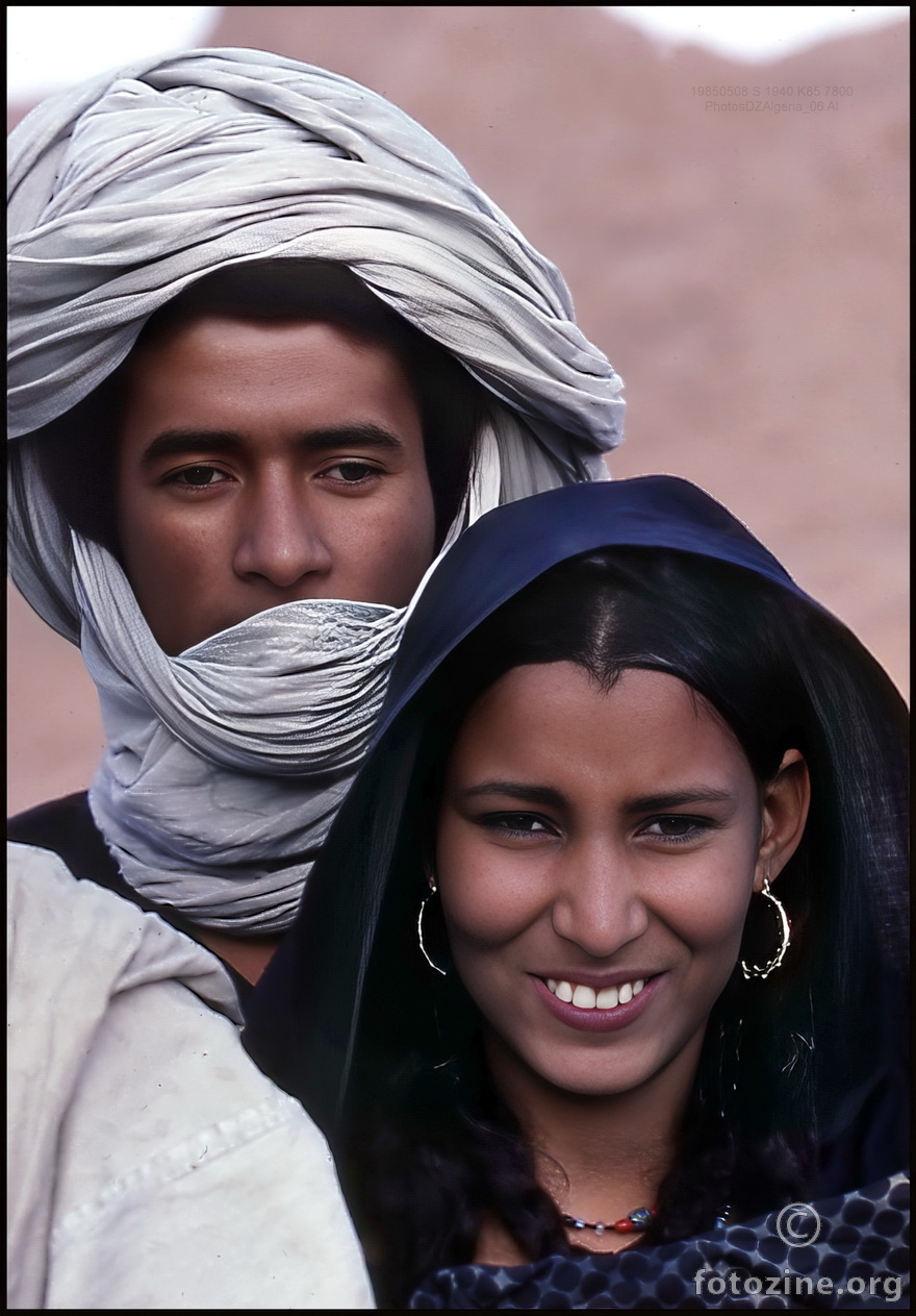 Tuarezi. Brat i sestra. Tamanraset.