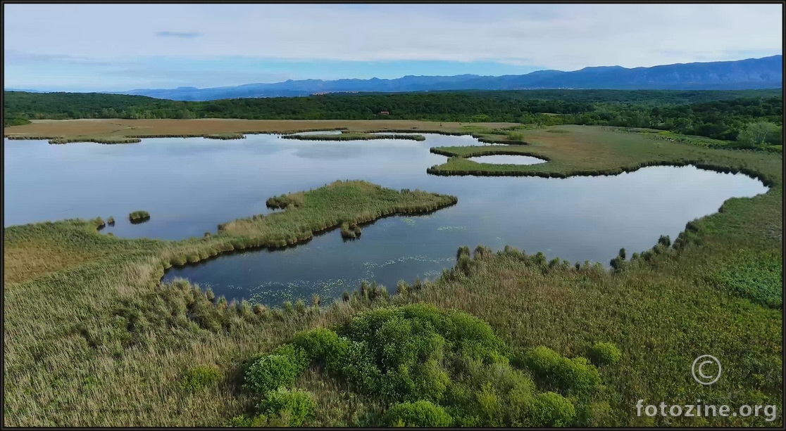 Otok Krk. Jezero.  Njivice. 13. V. 2026. 