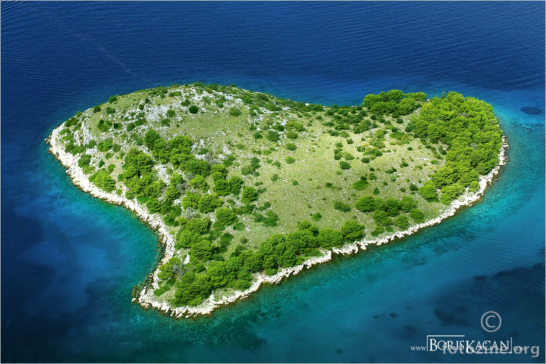 Otok Lukovnik