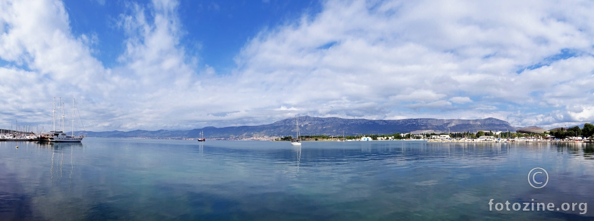 Split - panorama