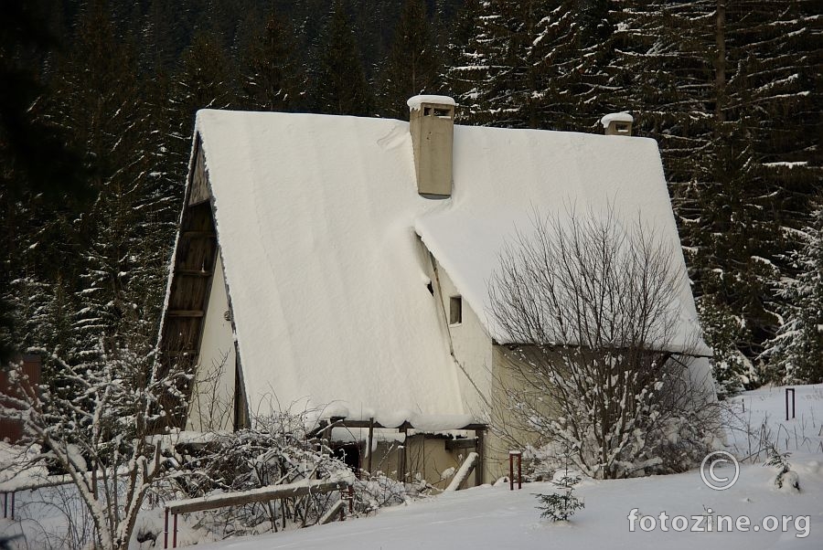 Kuća u snjegu..