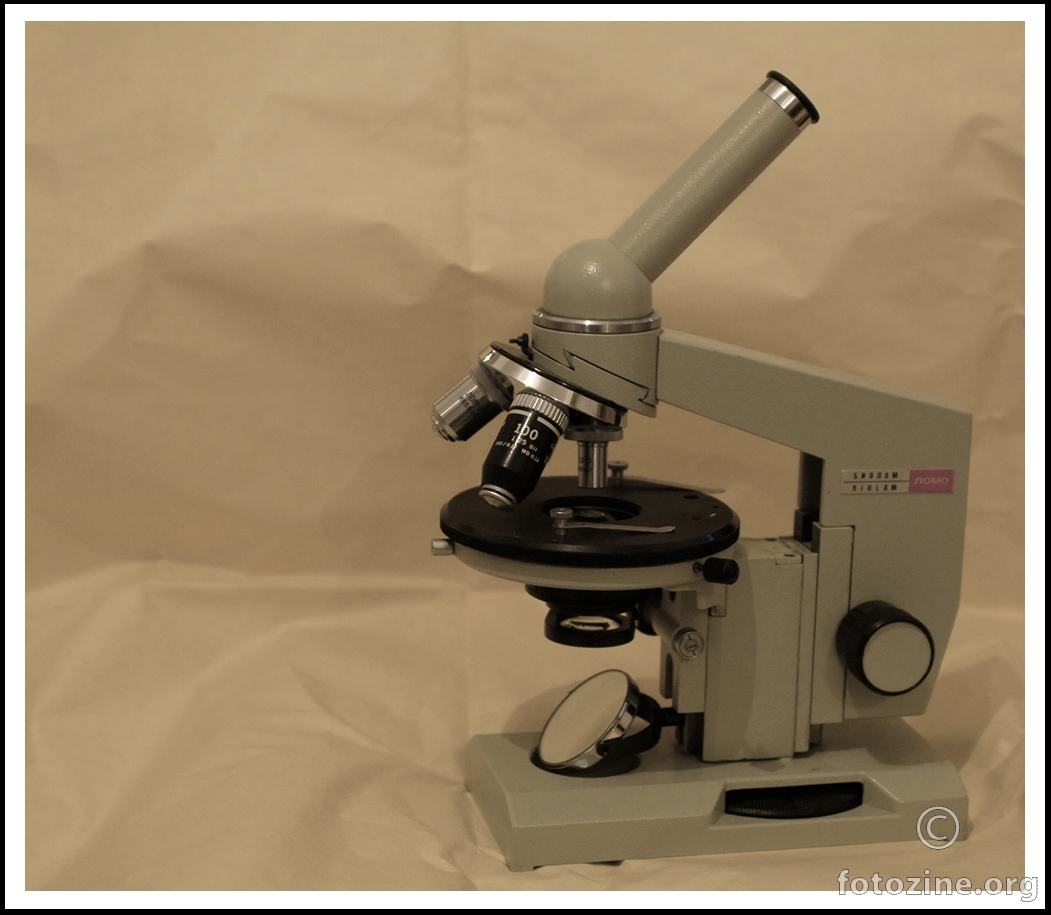 Mikroskopom u 2015 godinu. Promatranjem platežnih sredstava do (ne)moguće kupovne moći.