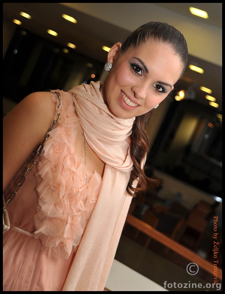 IVANA OBAD, NI KRIVA NI DUŽNA, A POČIVA U MIRU - BY ŽT