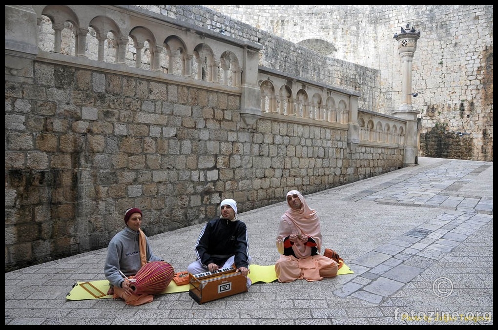 STIGLA NAM JE HARE KRISHNA - BY ŽT 