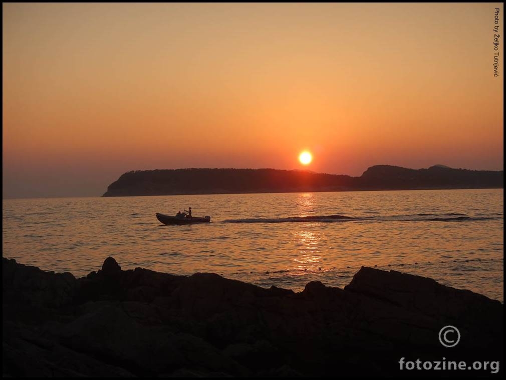 SUNCE KAD SJEDAŠE MOTIVI SE UKAZAŠE BY ŽT