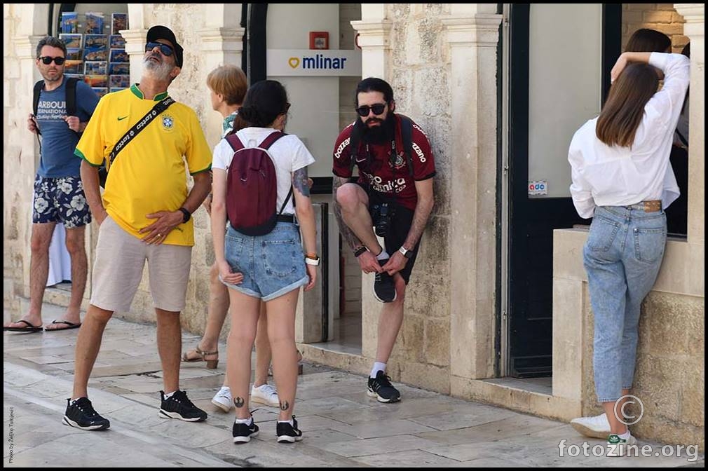 ZAR NIJE DIVOTA OVAJ PRIZOR IZ STRADUNSKOG ŽIVOTA BY ŽT