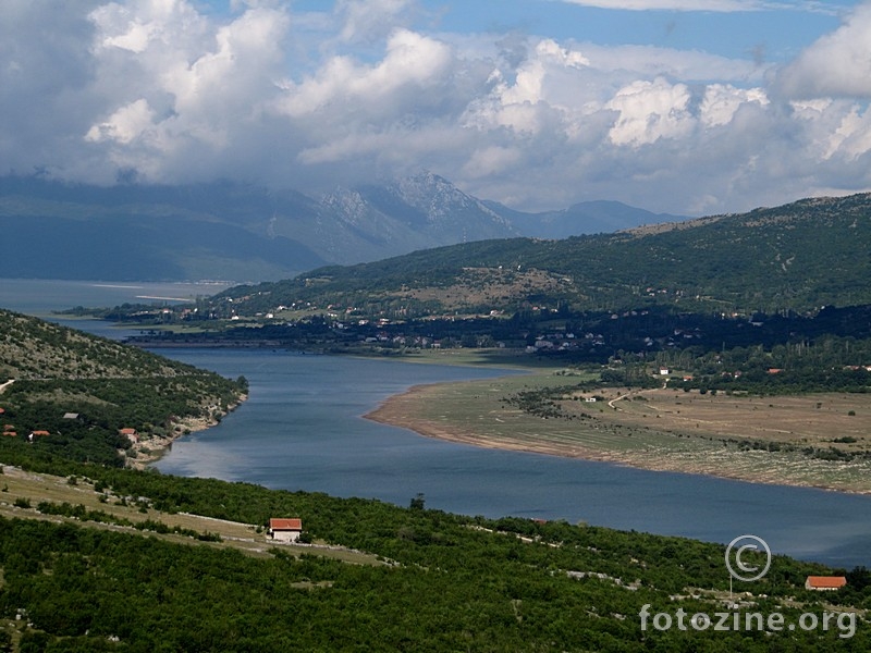 Buško jezero i Prisoje