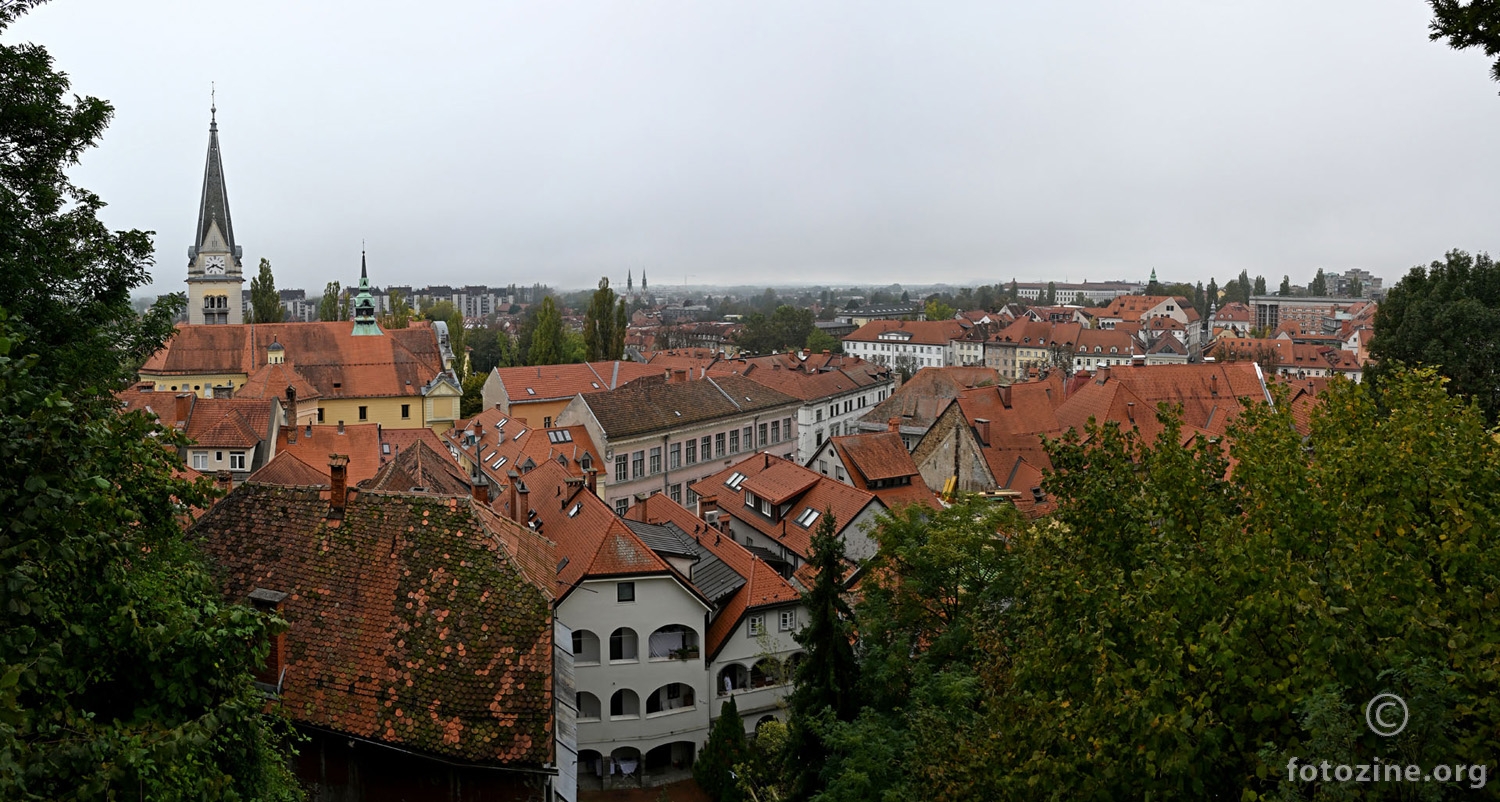 Megleno jutro v Ljubljani